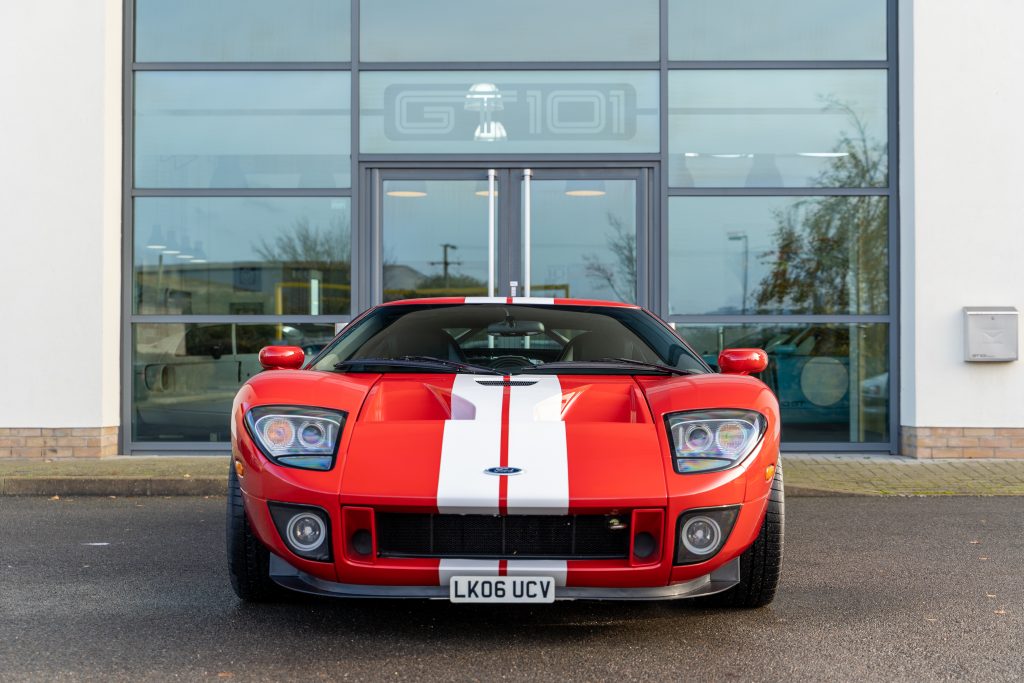 Front end Ford GT